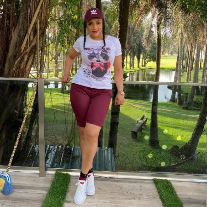 51 And Fantablous! Actress Lilian Bach Rocks the Internet with Lovely Photos