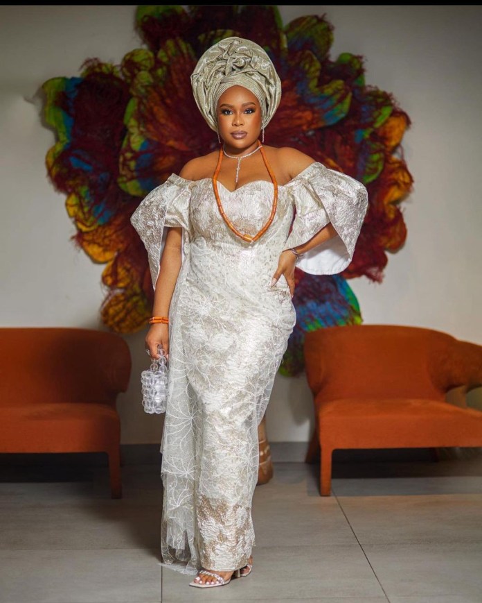 First photos from actress Ini Dima Okojie’s traditional wedding to her man, Abasi Ene-Obong [photos]