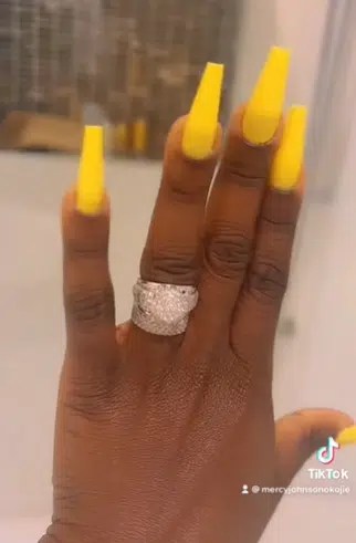 “Mercy why! The fingers is for your man or yours?”-Reactions as Mercy Johnson upsets fans with ring advert