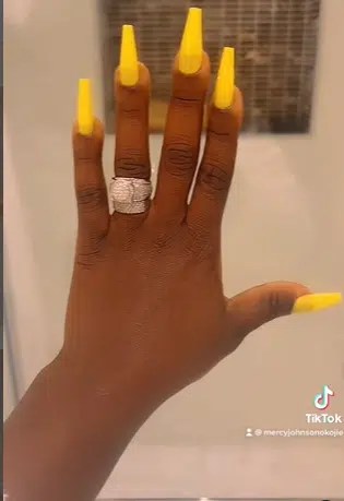 “Mercy why! The fingers is for your man or yours?”-Reactions as Mercy Johnson upsets fans with ring advert